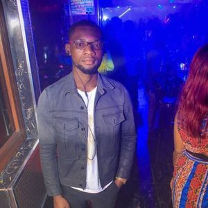 Meet your Posher, Henriquetmukobo